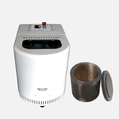 o solo de 4L 670rpm pulveriza Mini Laboratory Ball Mill Machine com o frasco de moedura da ágata